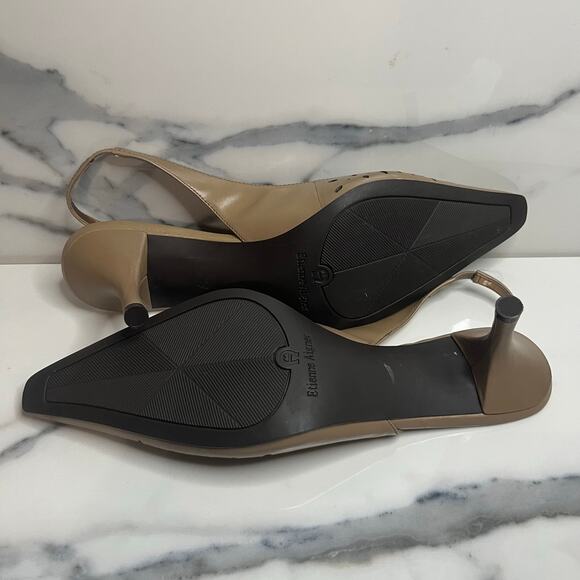 Etienne Aigner | Women's Tan Leather Pointed Toe Slingback Kitten Heels Sz 9 - Picture 6 of 6